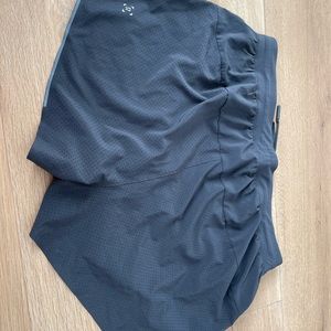 lululemon 3 in shorts